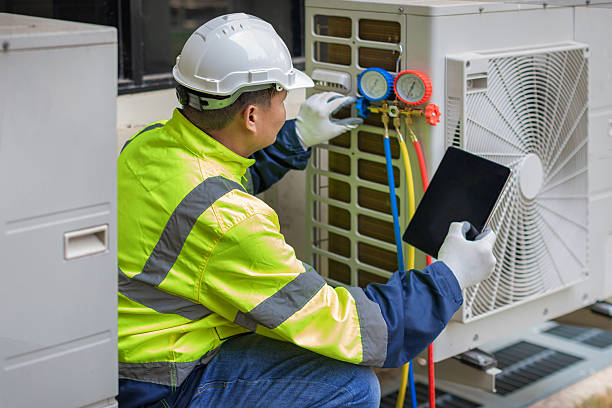 Professional Air Conditioning Repair technician working in Jay, FL